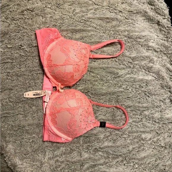 Brand new body by Victoria push up bra 34b - Picture 2 of 3